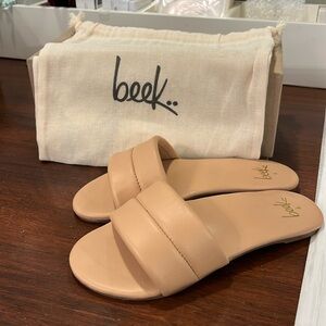 Brand new Beek slide sandals. Size 6